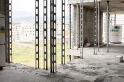 وال پست در اسکلت بتنی چه تاثیری دارد؟